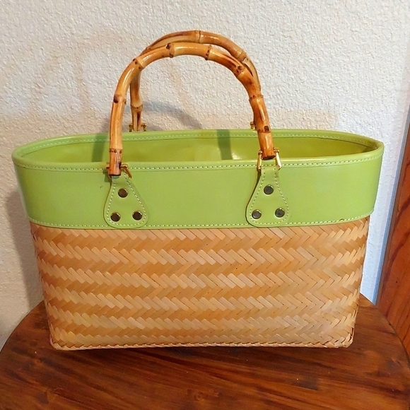 Boutique Handbags - Green & Rattan Straw TOTE bag Bamboo Handles Polka-dot interior Medium Size